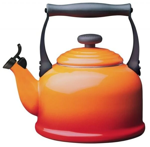 Le Creuset Wasserkessel Tradition Ofenrot 1 Le Creuset Wasserkessel Tradition Ofenrot