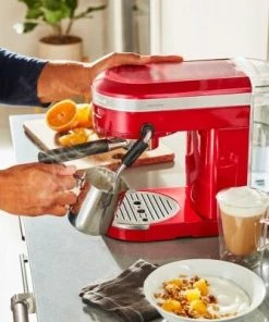 KitchenAid Halbautomatische Espressomaschine ARTISAN In Empire Rot 14 KitchenAid Halbautomatische Espressomaschine ARTISAN In Empire Rot -Bialetti-shop P200263kp 087z