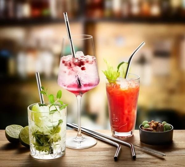 GEFU Edelstahltrinkhalm Future, 4 Stück Inkl. Reinigungsbürste 23 Cm 3 GEFU Edelstahltrinkhalm Future, 4 Stück Inkl. Reinigungsbürste 23 Cm – Bild 3